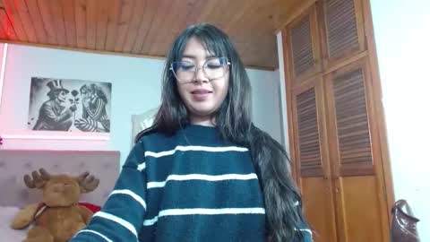 Tifanny online show from November 13, 3:26 pm