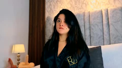 Tiff3 online show from February 28, 7:29 pm