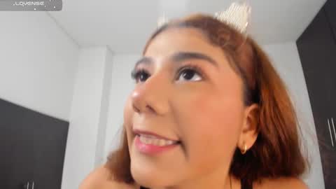 Tifany  online show from February 4, 8:59 pm