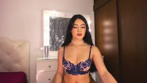 Tiff online show from November 21, 4:43 am