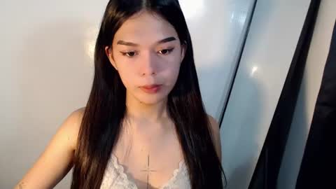 tiffany_amberx online show from June 29, 7:35 pm