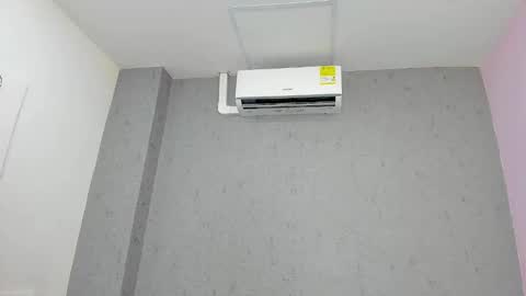 tiffany_mendez online show from October 27, 12:05 pm