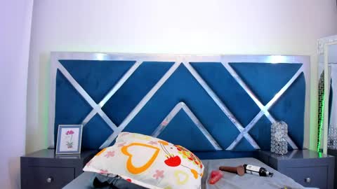 Tiffany Miller online show from May 5, 2:01 pm