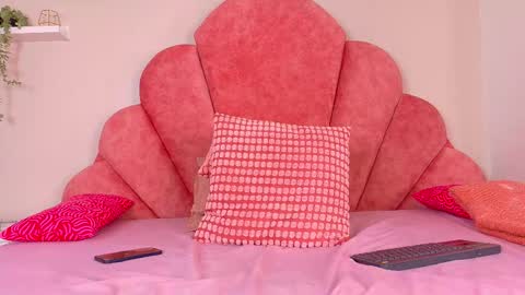 Tiffany  online show from October 10, 8:57 pm