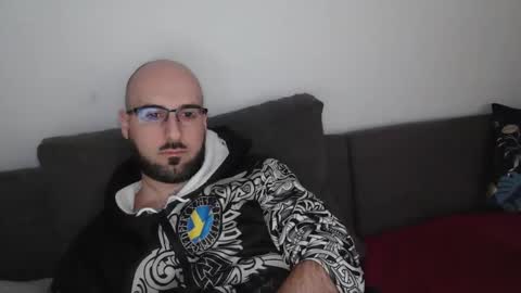 Tiger68290 online show from February 1, 8:44 am