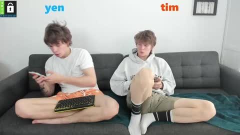 Snapshot of tim_milll chatting on September 9, 12:05 pm Tim online show from September 9, 12:05 pm