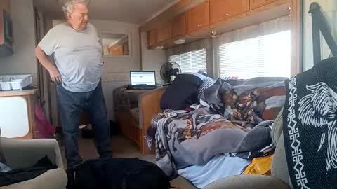 Tim  Amanda online show from April 28, 3:49 pm