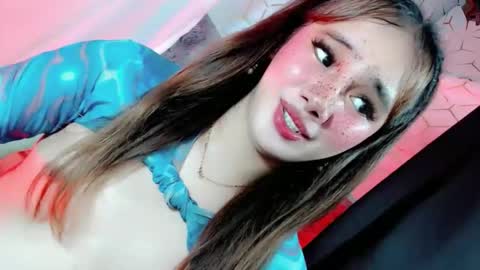 Snapshot of timea_slut69xx chatting on October 25, 8:57 am Happy Birthday To Me online show from October 25, 8:57 am
