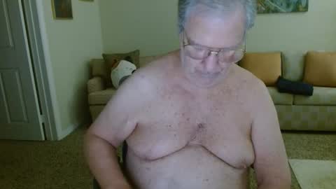 timealone120000 online show from December 3, 7:36 pm