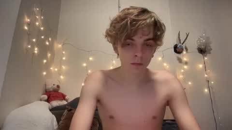 Wizard online show from February 12, 8:34 pm