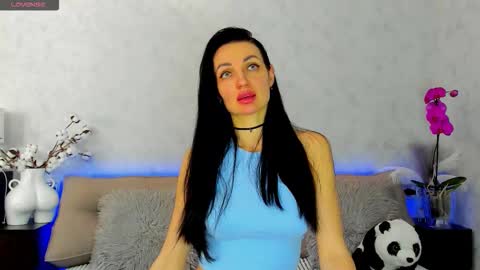 Tina online show from March 15, 12:52 pm