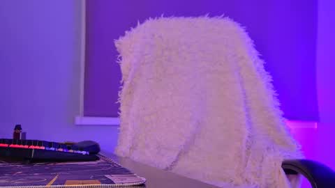 Tina Davil online show from May 7, 4:24 pm