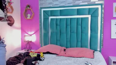 Tina online show from February 16, 7:45 pm