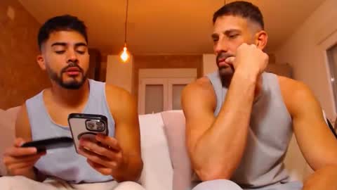 tinoclandestino online show from March 1, 11:58 am