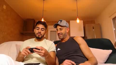 tinoclandestino online show from March 5, 4:27 pm