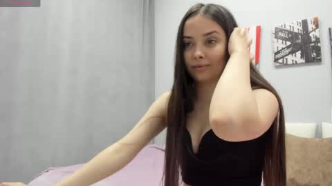 JuJu online show from May 11, 1:12 am