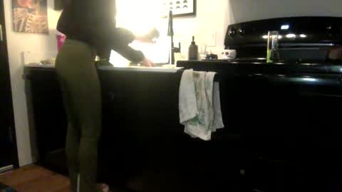 tinyandtatted420 online show from January 7, 12:59 am