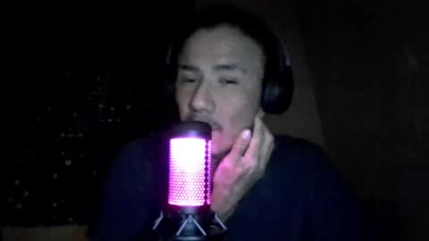 tinywolf0009 online show from May 6, 10:32 am