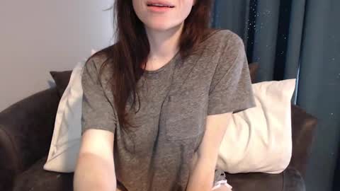 TinyyTina online show from January 5, 6:13 pm