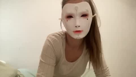 Tinks online show from September 29, 4:28 pm