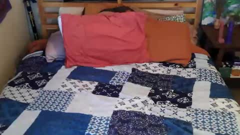 Fern online show from March 1, 8:35 pm