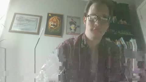 titlovercums online show from December 17, 3:52 pm