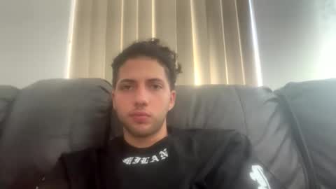 titto213 online show from January 2, 7:51 pm