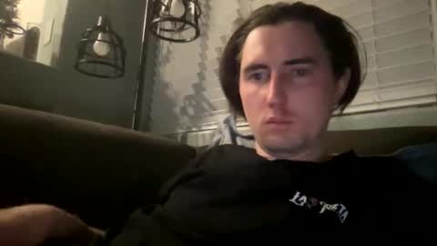 tlayne410 online show from April 18, 8:16 am