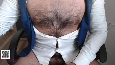 Snapshot of toaster1993 chatting on March 11, 11:55 am Leonel online show from March 11, 11:55 am