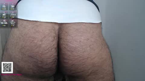 Snapshot of toaster1993 chatting on October 8, 3:07 pm Leonel online show from October 8, 3:07 pm