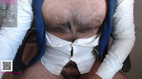 Snapshot of toaster1993 chatting on February 26, 8:06 am Leonel online show from February 26, 8:06 am