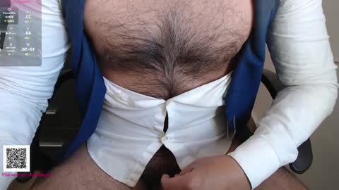 Snapshot of toaster1993 chatting on January 30, 11:01 am Leonel online show from January 30, 11:01 am