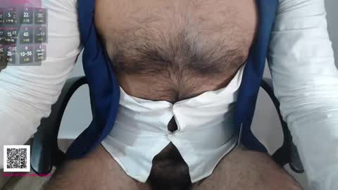 Snapshot of toaster1993 chatting on October 2, 4:55 am Leonel online show from October 2, 4:55 am