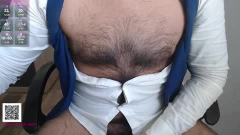 Snapshot of toaster1993 chatting on October 16, 3:22 pm Leonel online show from October 16, 3:22 pm