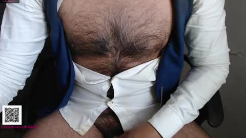 Snapshot of toaster1993 chatting on January 27, 12:48 pm Leonel online show from January 27, 12:48 pm