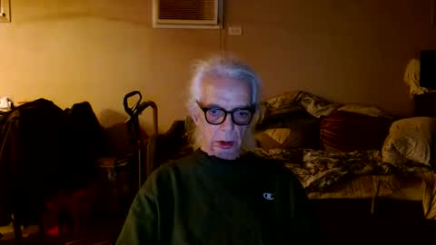 tom112292014 online show from November 8, 10:02 pm