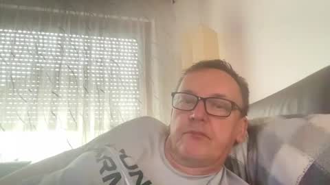 Tom online show from June 11, 4:27 pm