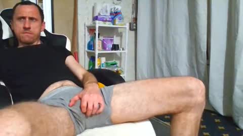 Tom online show from March 30, 8:03 am