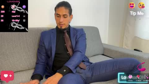 TOM online show from December 19, 6:03 pm