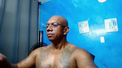 Tom Miller online show from February 5, 7:39 pm