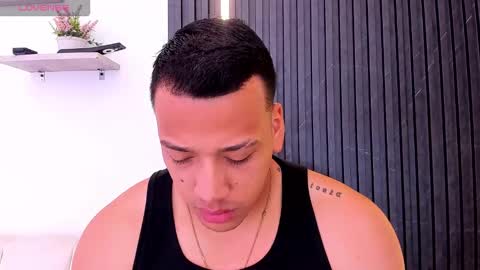 Tom muscle1 online show from November 5, 12:07 pm