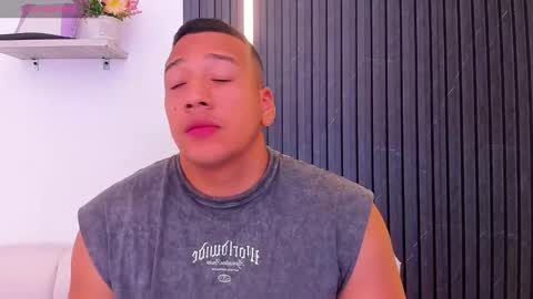 Tom muscle1 online show from September 21, 12:31 pm