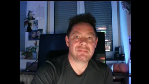 tomame_ online show from January 28, 11:50 pm