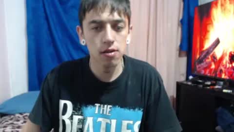 tomas_turbado_ online show from June 23, 4:20 am