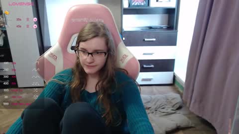 tomato_tease online show from February 24, 11:35 am