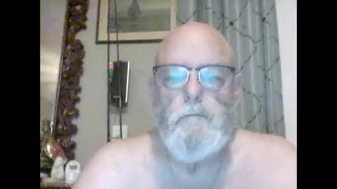 Tommie online show from December 5, 11:30 am