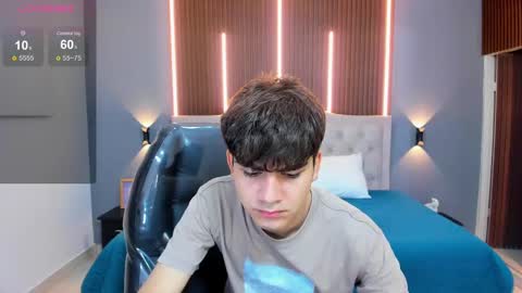 Tommy  online show from September 24, 3:35 am