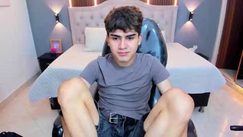 Tommy  online show from March 6, 3:49 am