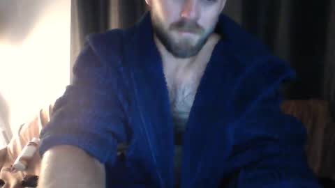 Snapshot of tommy5173 chatting on December 10, 6:06 pm tommy5173 online show from December 10, 6:06 pm