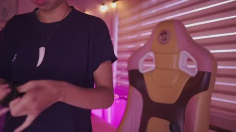 Blue  online show from April 15, 1:03 pm